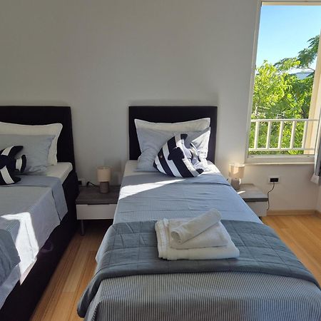 Luxury Two-Floor Apartment In Petrcane With Garden And Pool Exterior foto