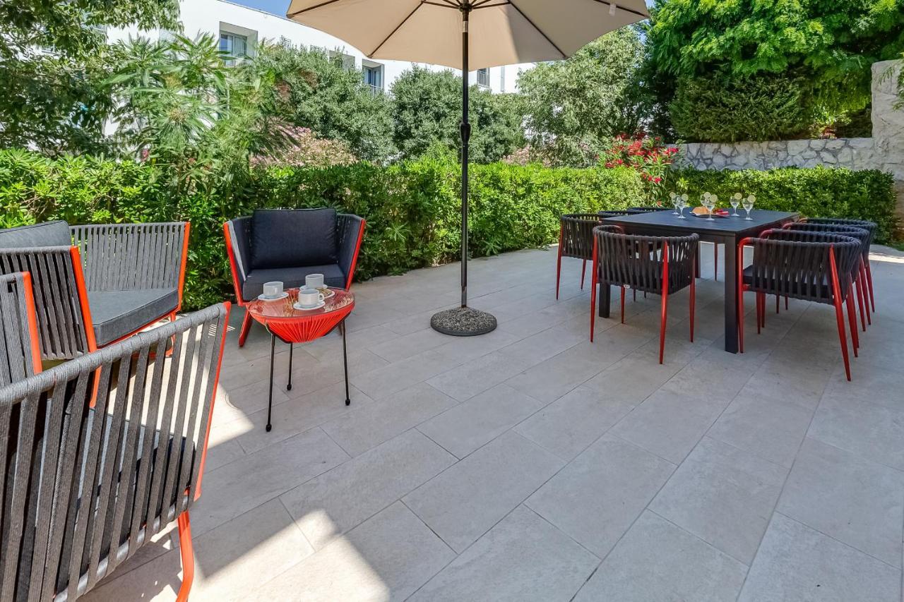 Luxury Two-Floor Apartment In Petrcane With Garden And Pool Exterior foto