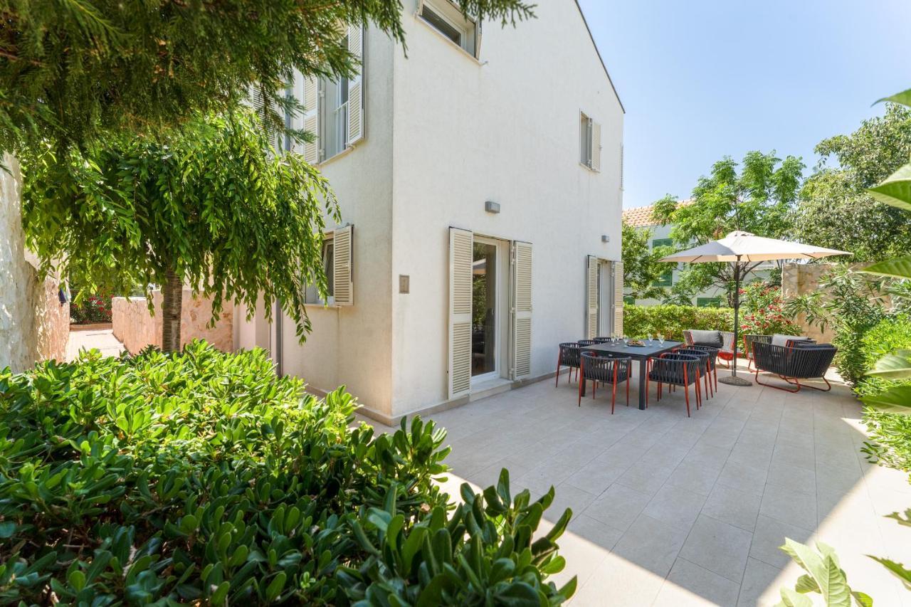 Luxury Two-Floor Apartment In Petrcane With Garden And Pool Exterior foto