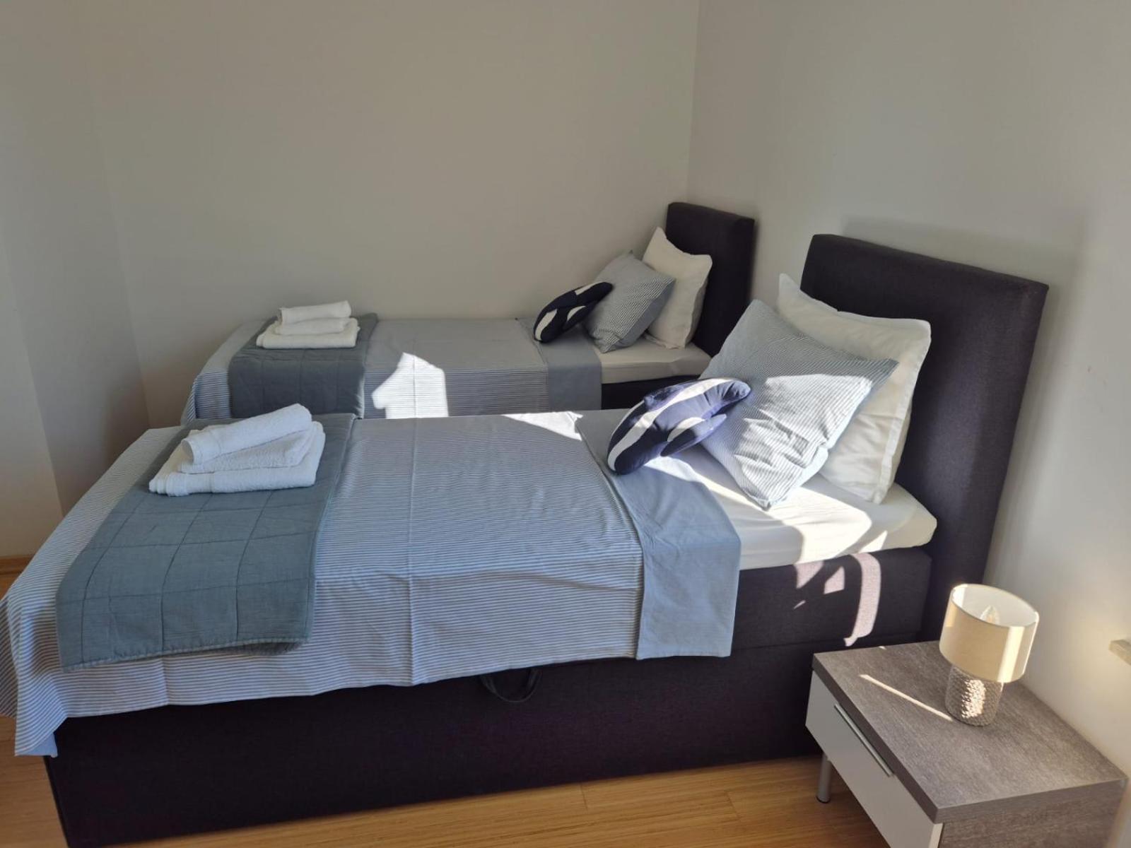 Luxury Two-Floor Apartment In Petrcane With Garden And Pool Exterior foto